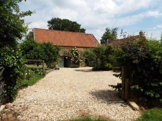 Barn & Parking