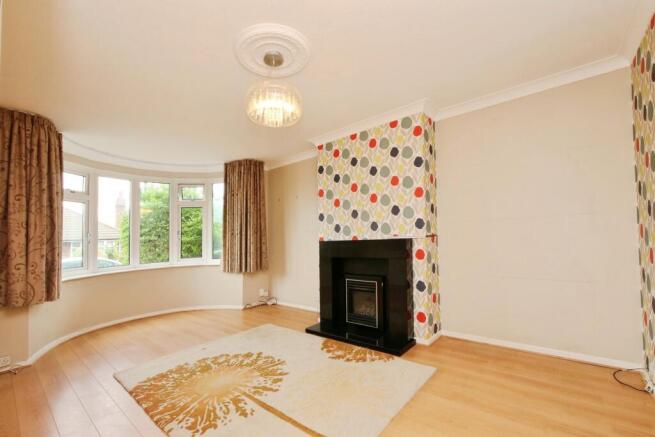 3 bed Semi-Detached for sale Image 6