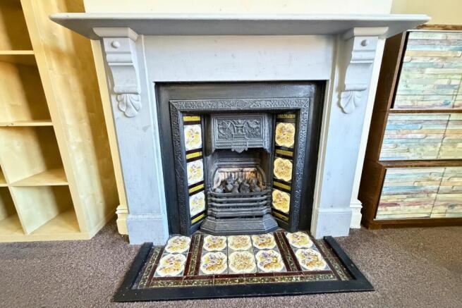 2 bed Terraced for sale Image 6