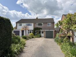 11, Brierfield Road, Leicester LE9 1TW