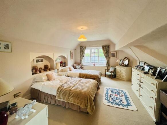 Guest Bedroom 3