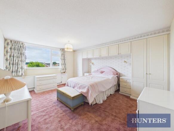 3 bed Semi-Detached Bungalow for sale Image 7