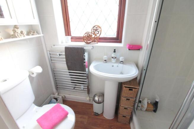MASTER EN-SUITE SHOW