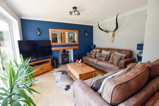 Lounge 2