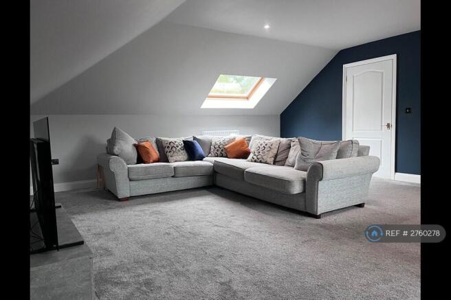 Lounge 1 