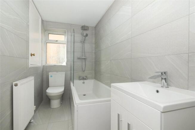 2 bed End of Terrace to rent Image 10