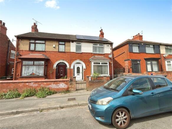 3 bed Semi-Detached for sale Image 9