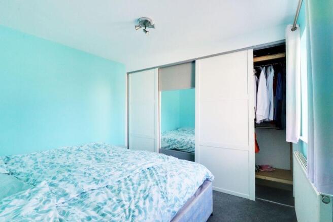 Bedroom 2 (Double)