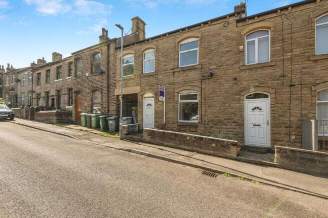 3 bed Terraced for sale Image 10