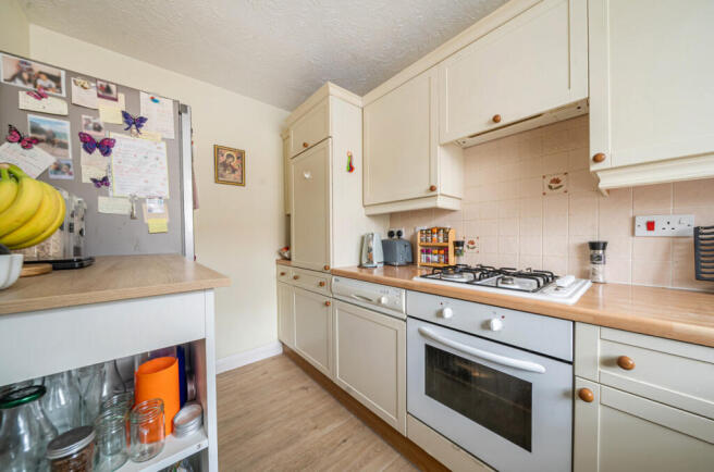 1420792-7-69a6b5a...