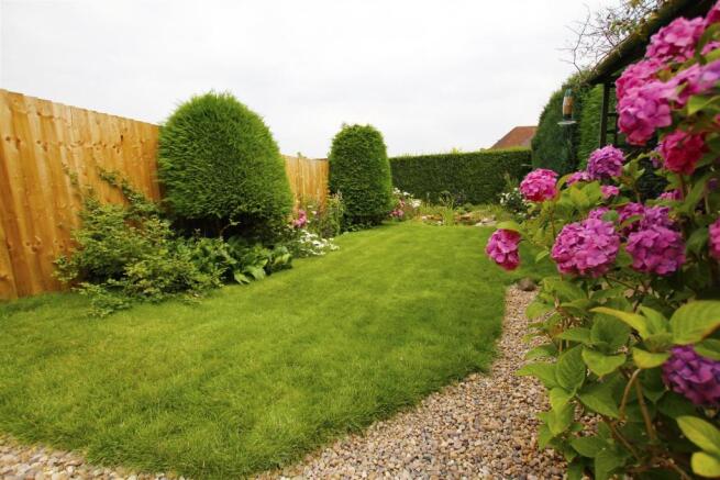 Garden3.jpg