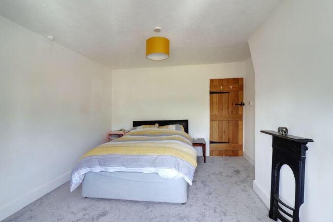 Bedroom 1 (Double)
