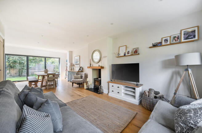 1356955-3-68cd6de...