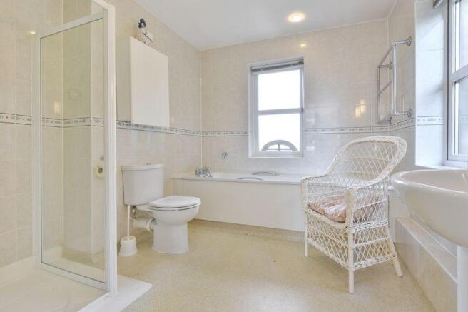 Shower /bathro...