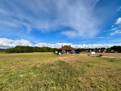 Field Road, Mildenhall