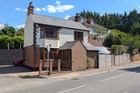 Chalk Hill, Dunstable, Bedfordshire, LU6