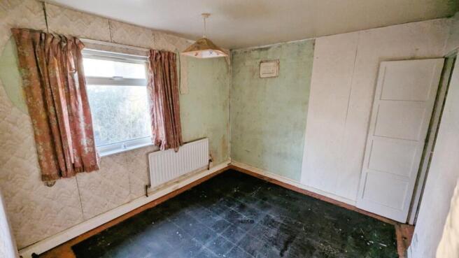 2 bed Apartment for sale Image 4