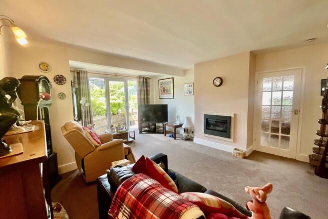 3 bed Bungalow for sale Image 6