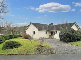 2, Oaklands Park, Okehampton EX20 1LN