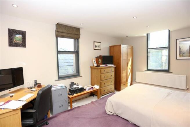 Photo 10