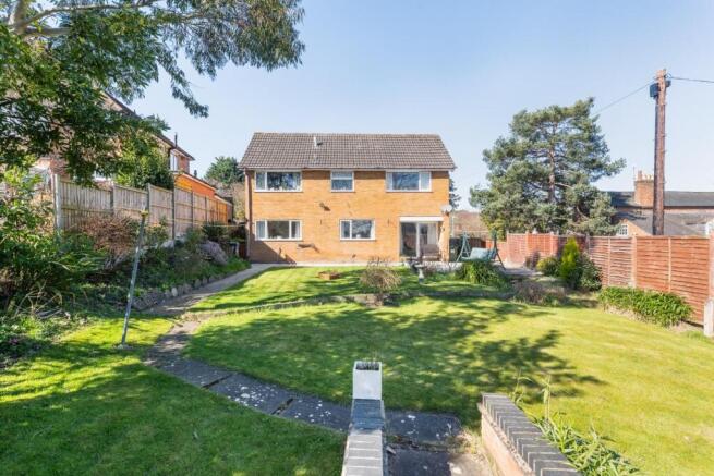 SIDE AND REAR GARDEN