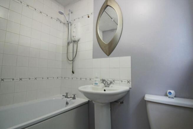 The Ferns, Bathroom