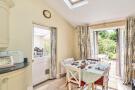 Lower Green Road, Esher, KT10 image 11