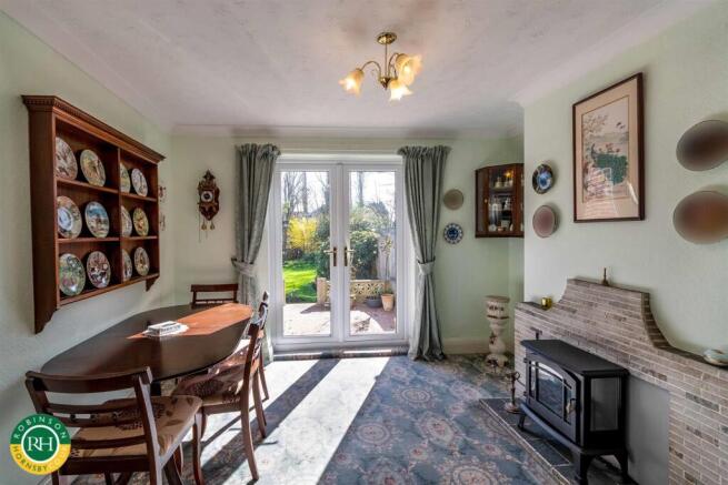 3 bed Semi-Detached for sale Image 6