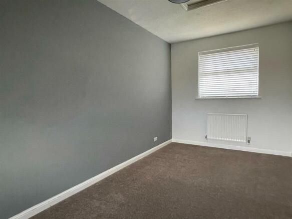 Bedroom1.jpg
