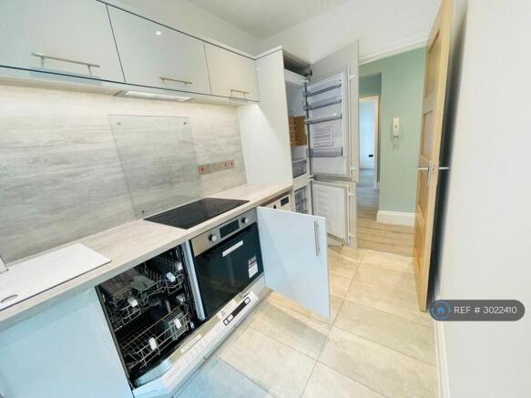 Fully Refurbished Kitchen