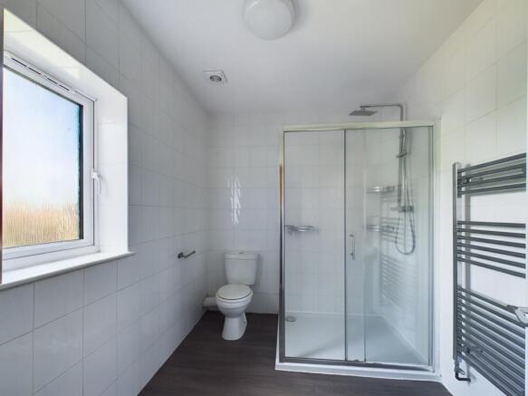 Main Shower Room