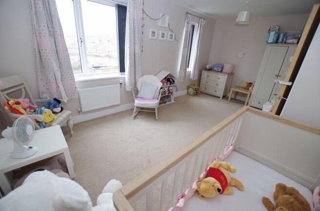 Bedroom 2 Pic 2