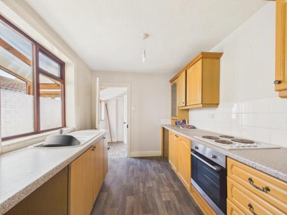 3 bed Terraced for sale Image 6