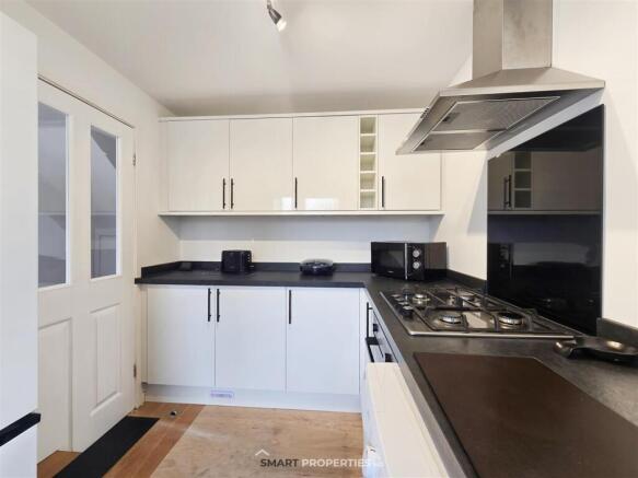 3 bed House for sale Image 7