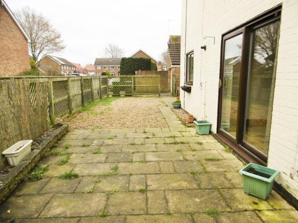 Garden to Side