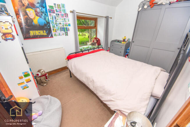 4 bed Cottage for sale Image 11