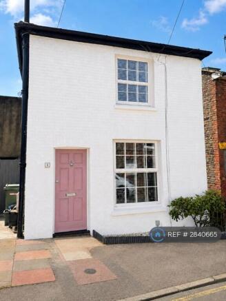 Beautiful Detached Cottage