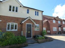 1j, Gibbs Close, Westbury BA13 3DT