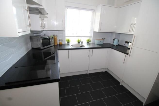 Modern Fitted Kitchen