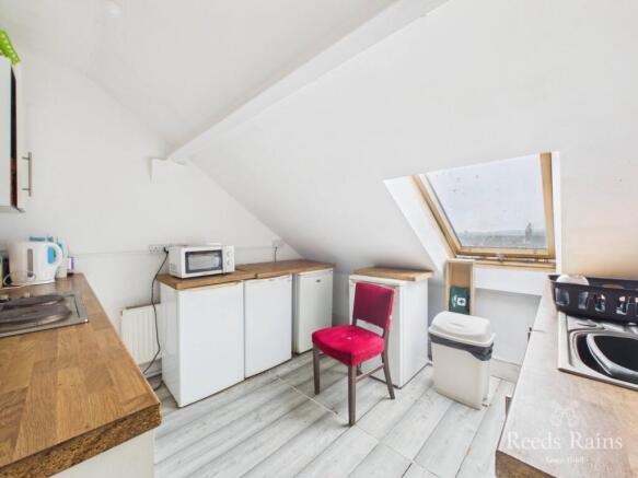 6 bed Terraced for sale Image 6