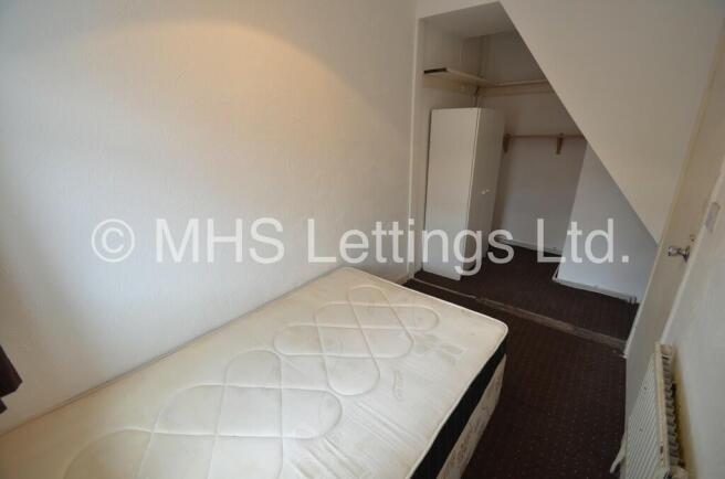 5 bed Terraced to rent Image 12