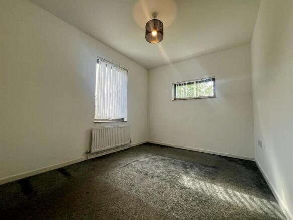 Bedroom 1...jpg