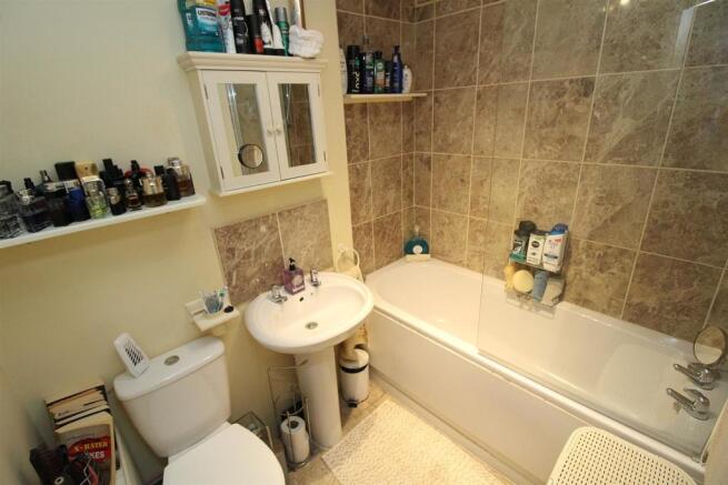 Bathroom.JPG
