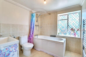18, Runnacles Street, Witham CM8 3QL