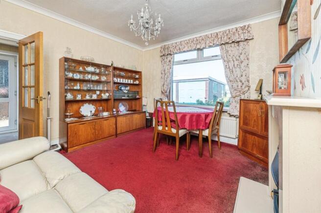 3 bed Semi-Detached for sale Image 6
