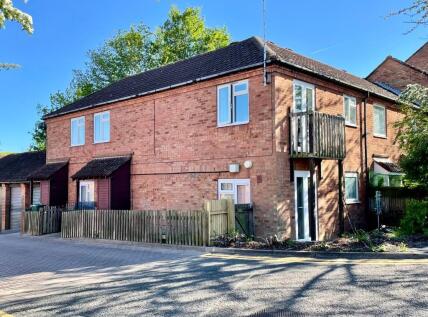 Bowyers Mews, Neath Hill, Milton Keynes, MK14