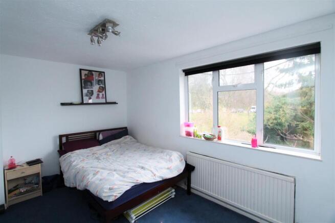 Master Bedroom.JPG
