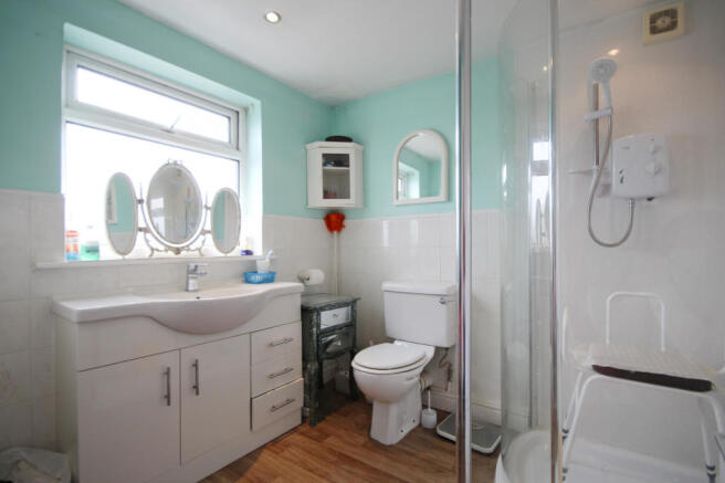 Ensuite Shower Room