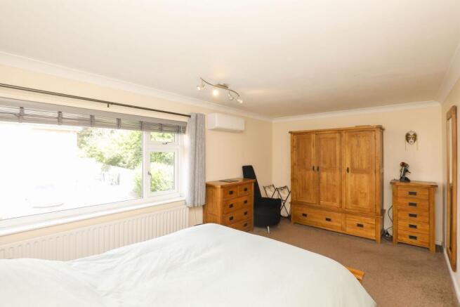 3 bed Detached for sale Image 11