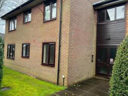 42, Windmill Platt, Haywards Heath RH17 6BT